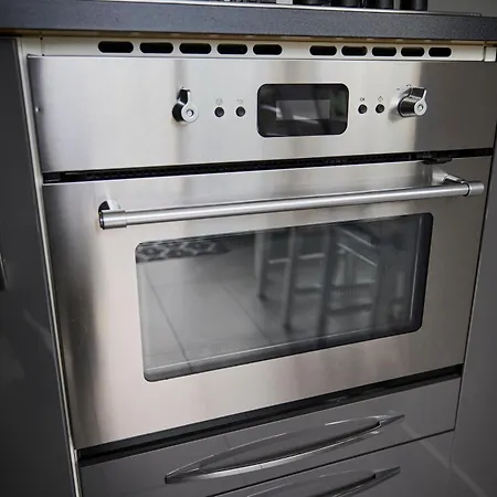 Treehouse Penzion Duivendrecht