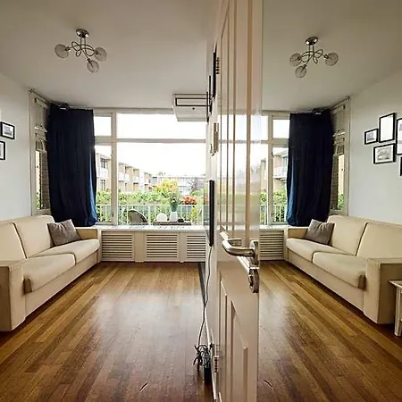 Treehouse 3*