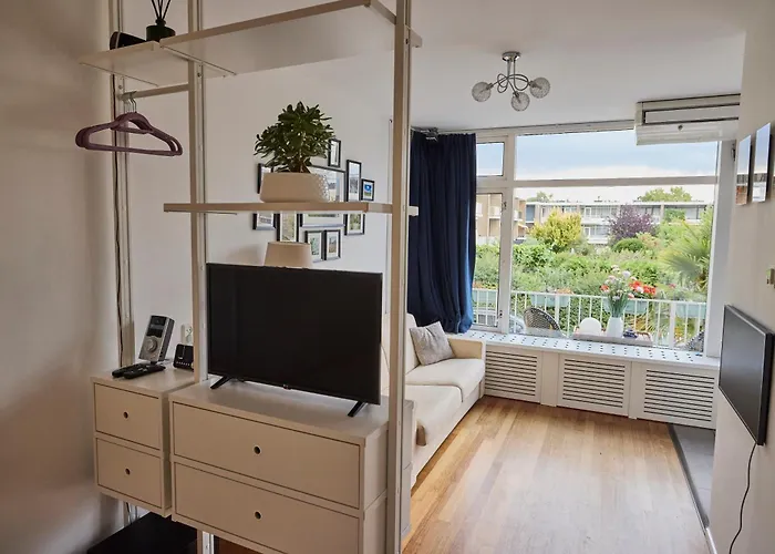 Treehouse 4* Duivendrecht