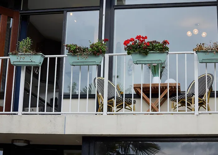 Guest house Treehouse